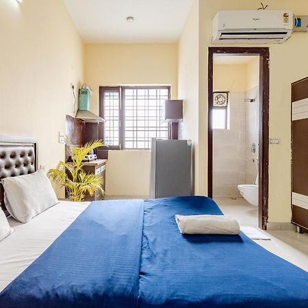 Lime Tree Studio Near Fortis Gurgaon Eksteriør billede