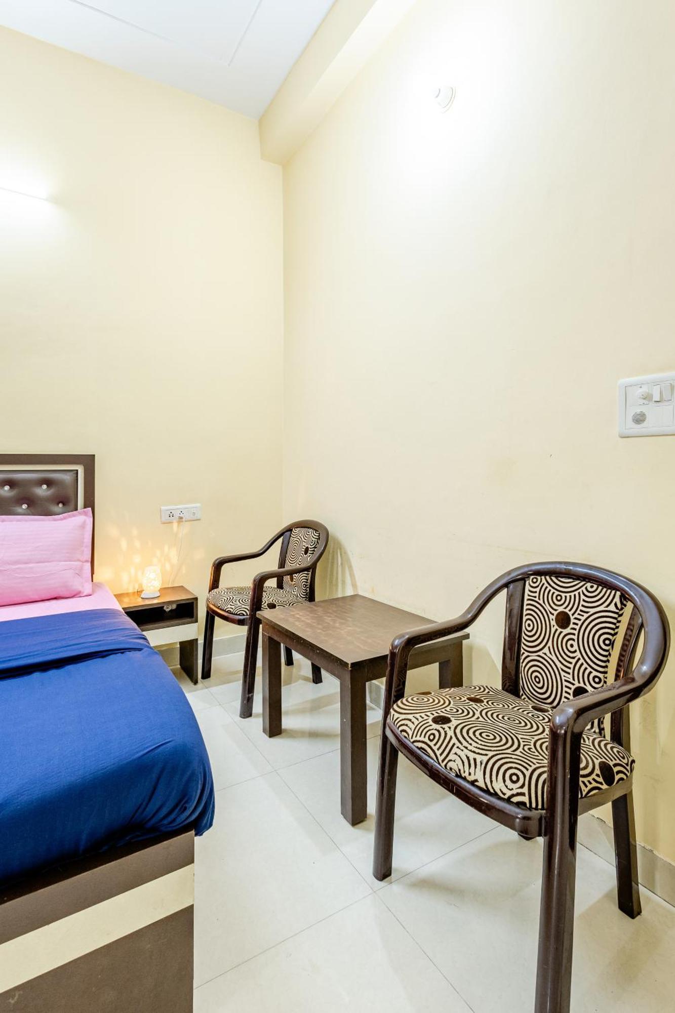 Lime Tree Studio Near Fortis Gurgaon Eksteriør billede
